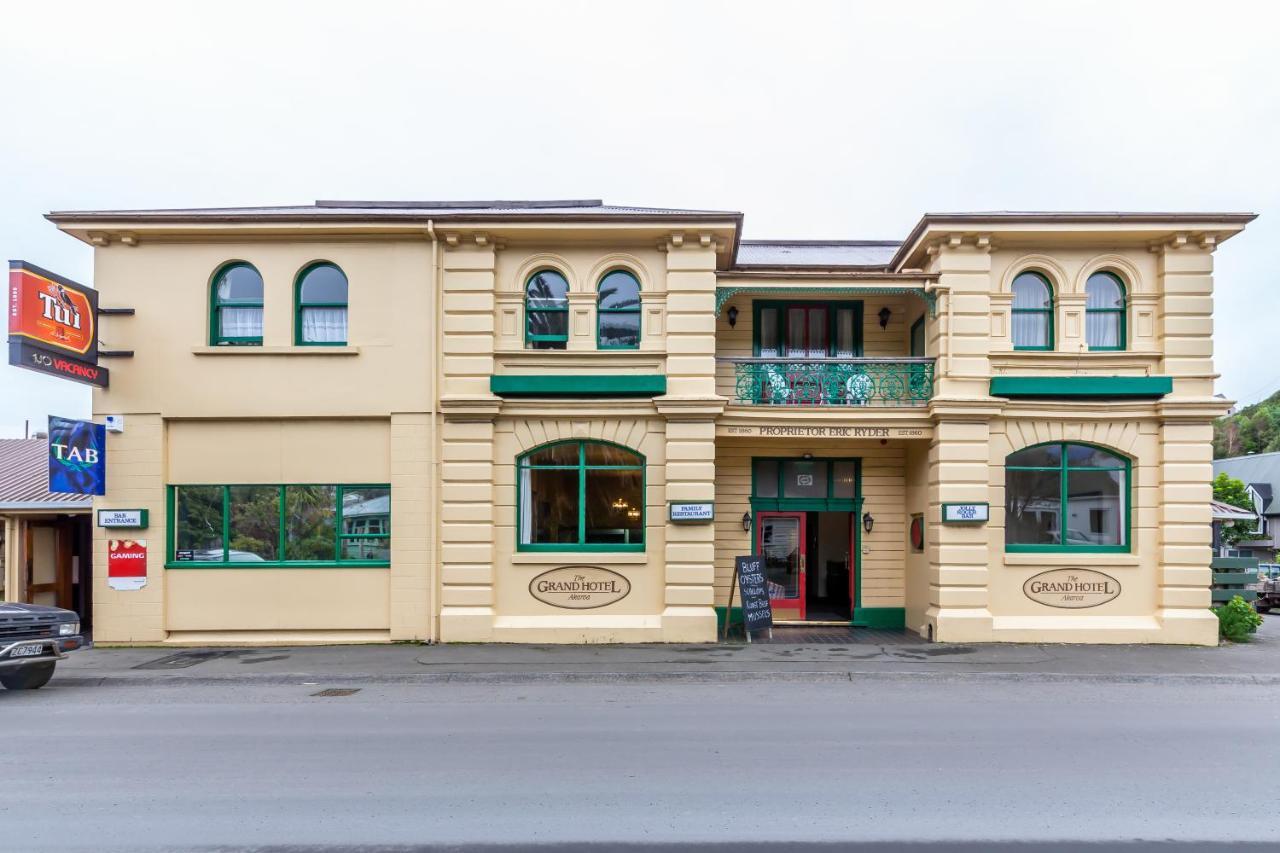 The Grand Hotel & Bar - Akaroa Εξωτερικό φωτογραφία